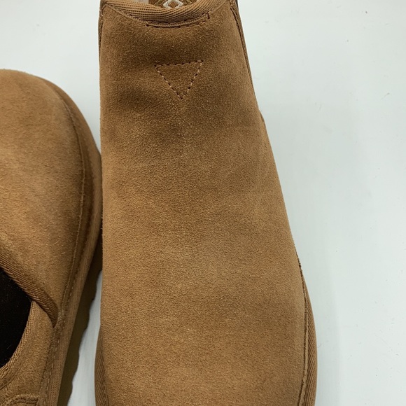 UGG Men's Neumel Chelsea Chestnut Boots - Picture 7 of 7